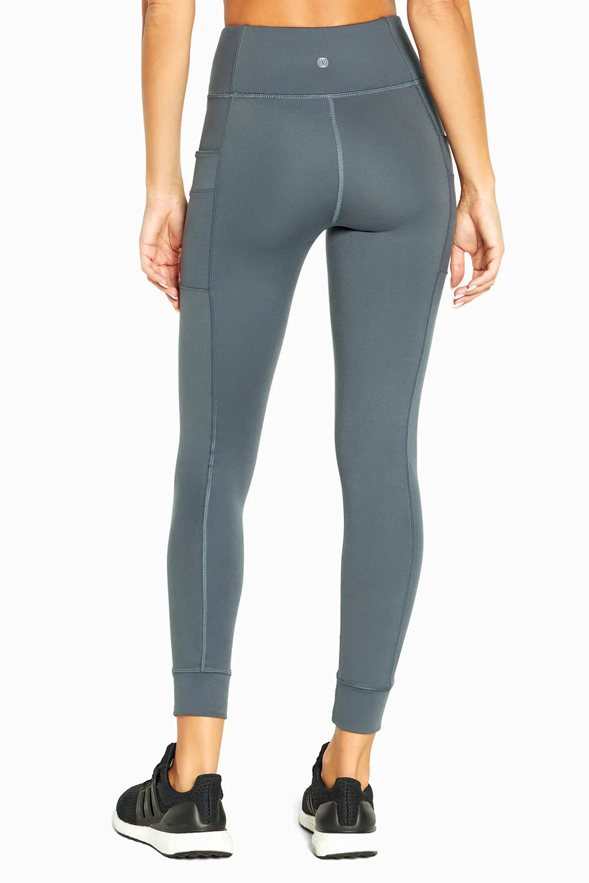 Balance Collection Cargo Legging