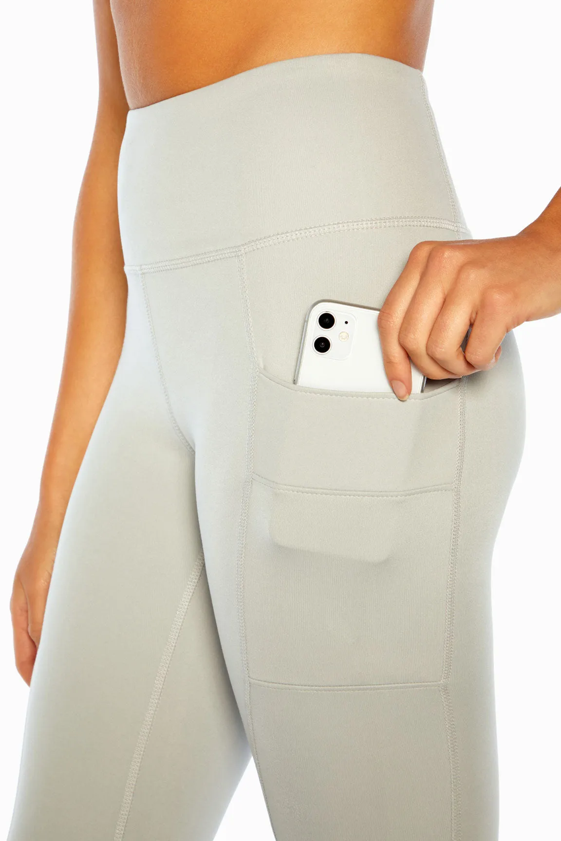 Balance Collection Cargo Legging