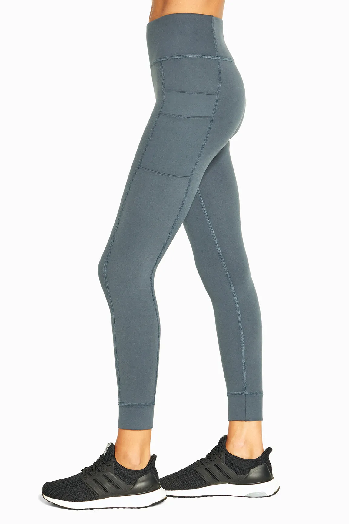 Balance Collection Cargo Legging