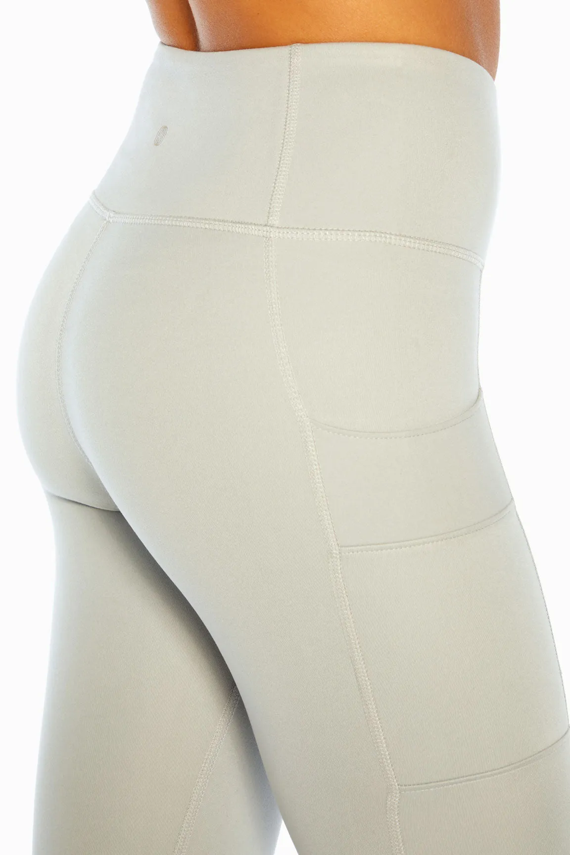 Balance Collection Cargo Legging