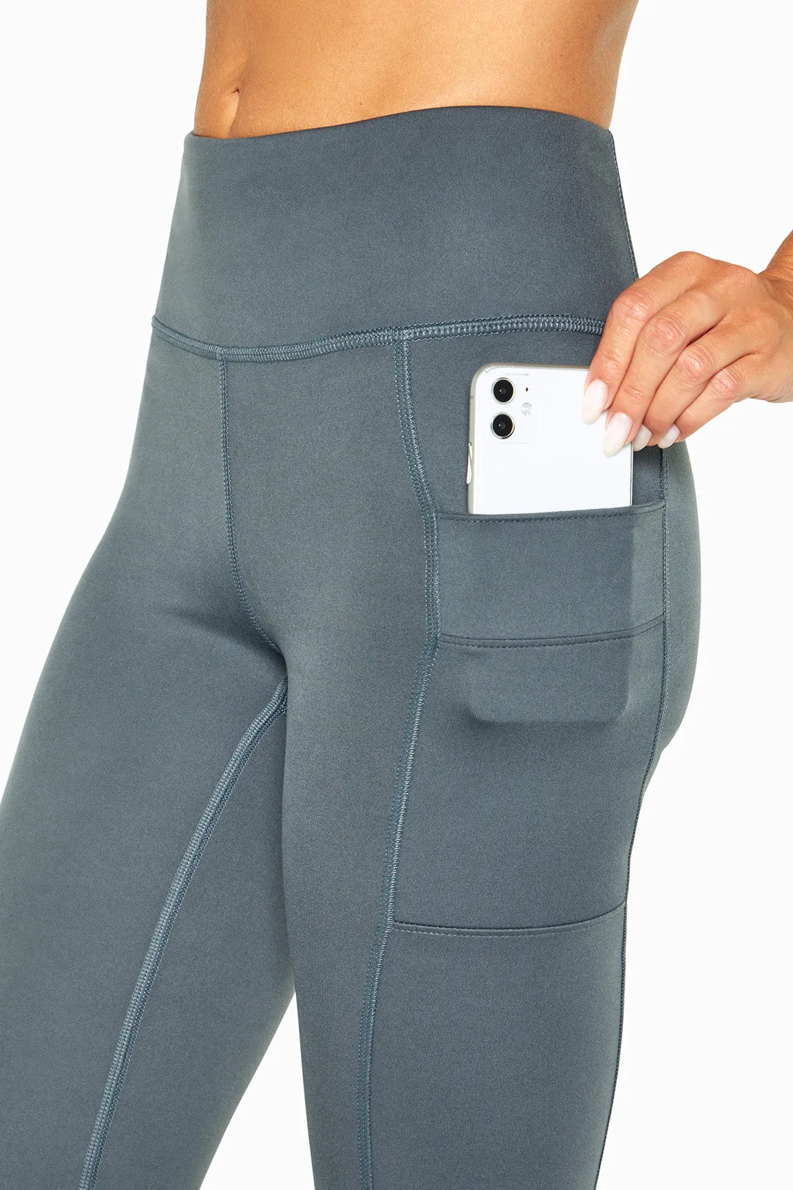 Balance Collection Cargo Legging