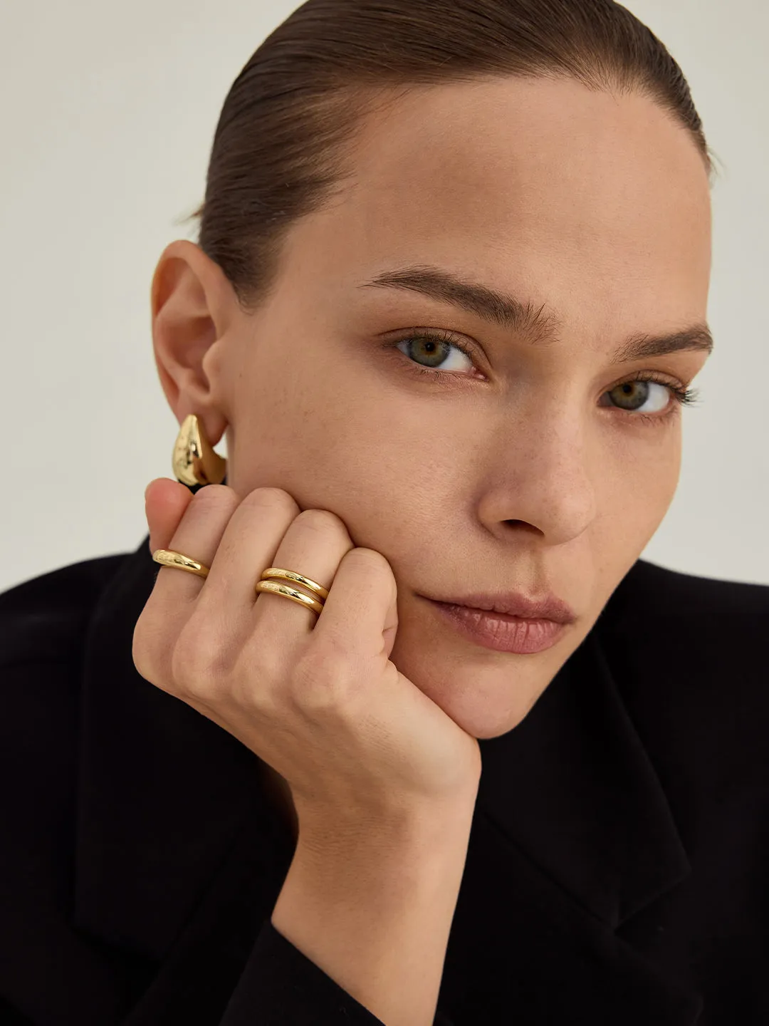 Sleek Tube Ring